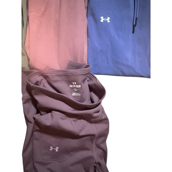 Women’s Under Armor XS And M Leggings LOT - Picture 2 of 3